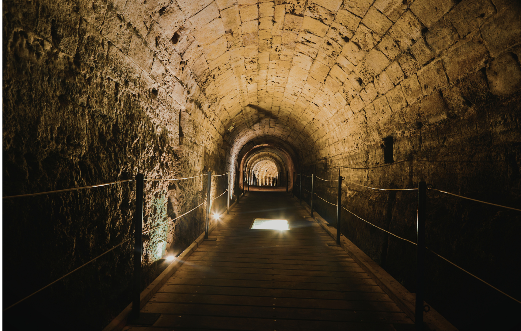 Tunnel